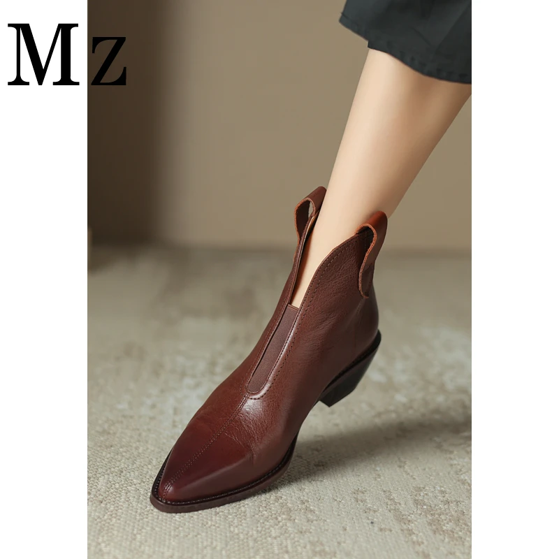 Mr.Zheng/淘小正/复古棕色V口粗跟短靴秋冬尖头中跟百搭女靴子