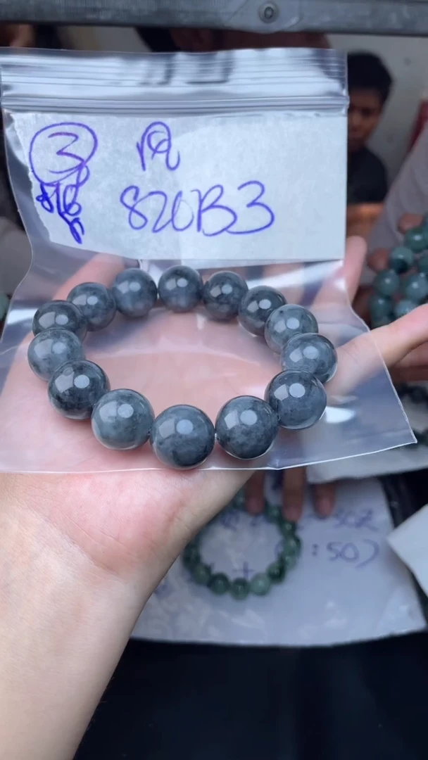 【闪购商品】定制翡翠未镶嵌珠串