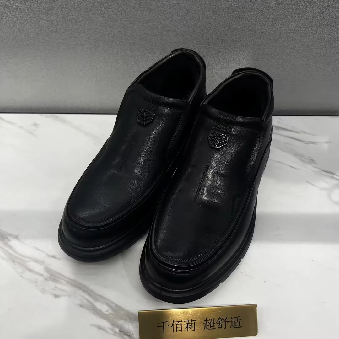 821M1017休闲鞋A140