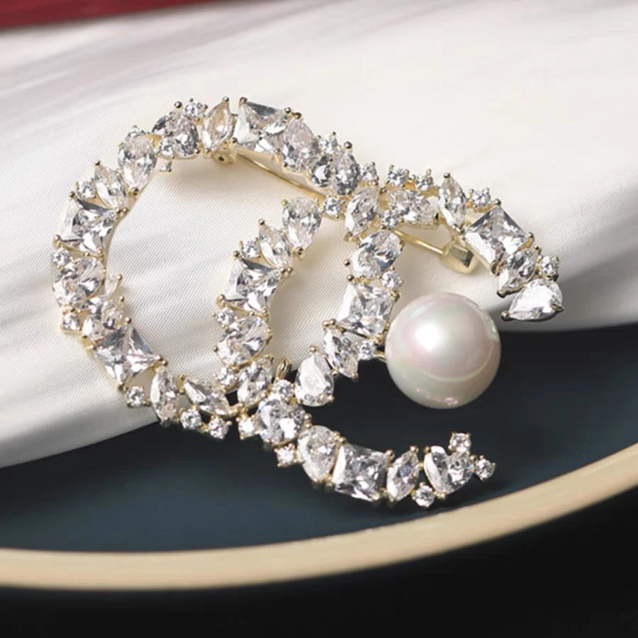 铜合金胸针  高档满钻小香风胸针白色百搭时尚装饰PK0204