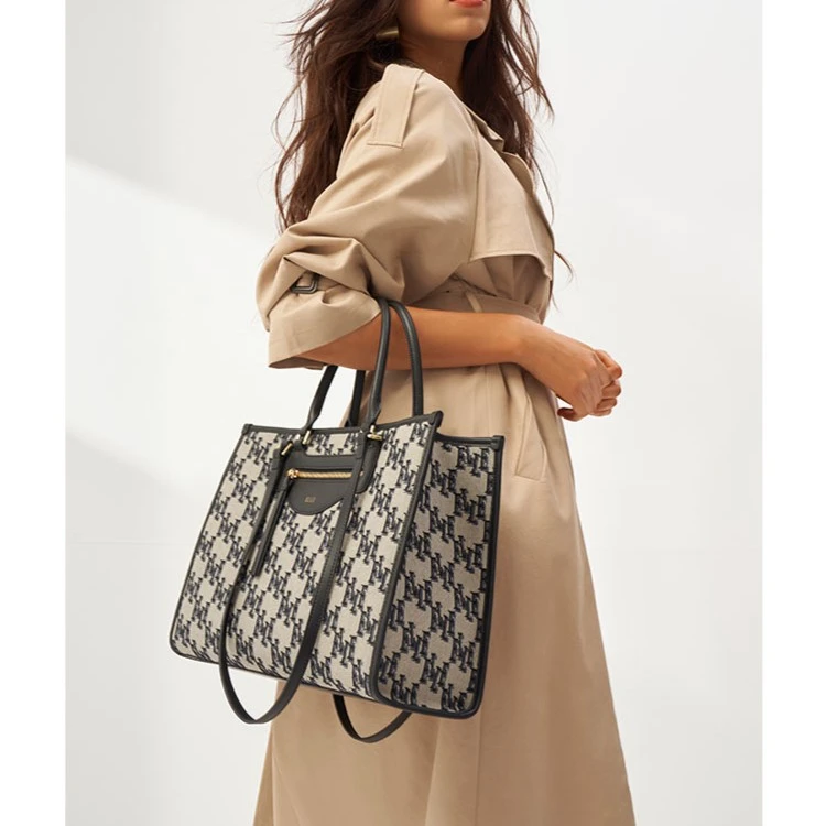 ELLE23新款女包经典老花大托特时尚手提包大容量通勤单肩包22538