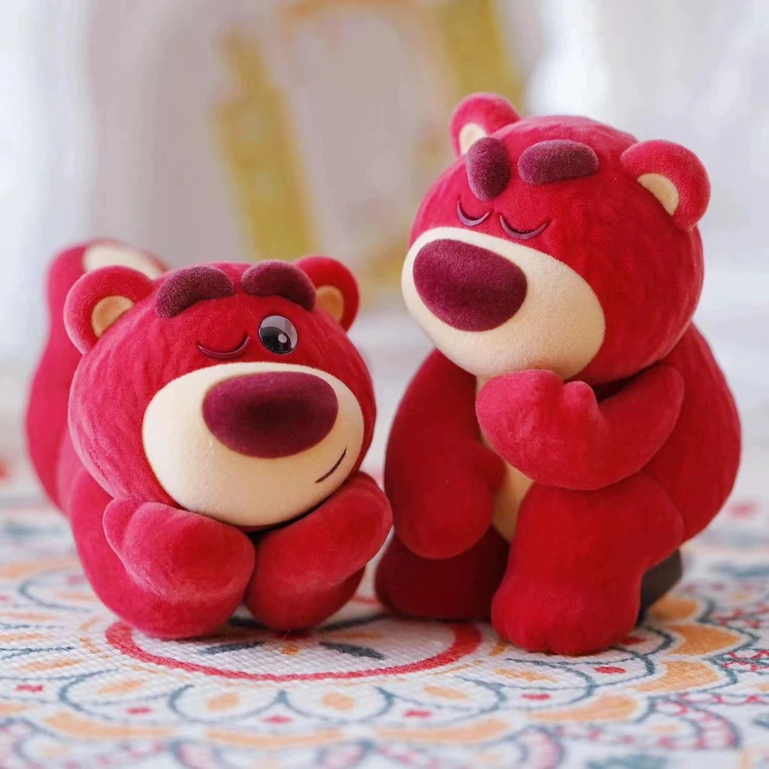 草莓熊IT'S ME 二代盲盒植绒手办公仔周边潮玩礼物摆件