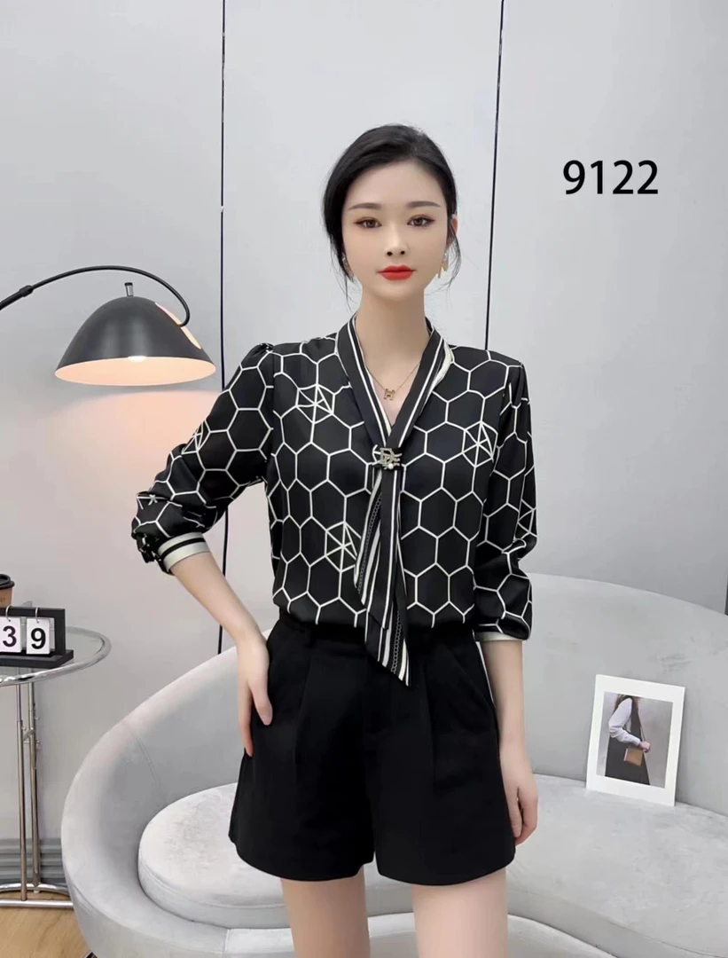 潮牌女装春夏季显瘦百搭系列款