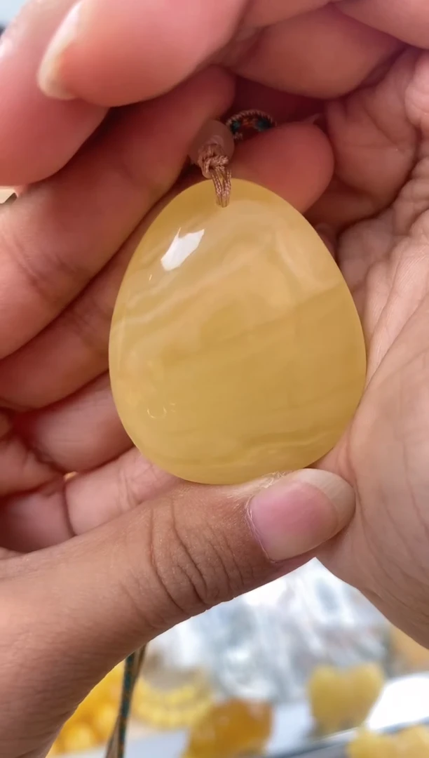 【闪购商品】蜜蜡裸石未镶嵌蜜蜡吊坠