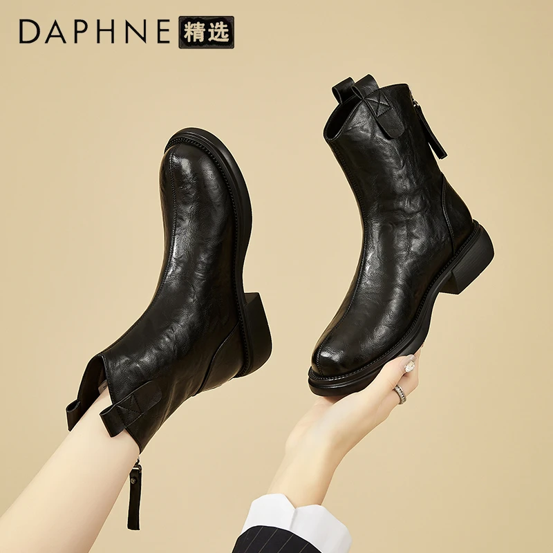 达芙妮女靴2024秋季新款英伦风圆头马丁靴时尚百搭厚底加绒短靴女