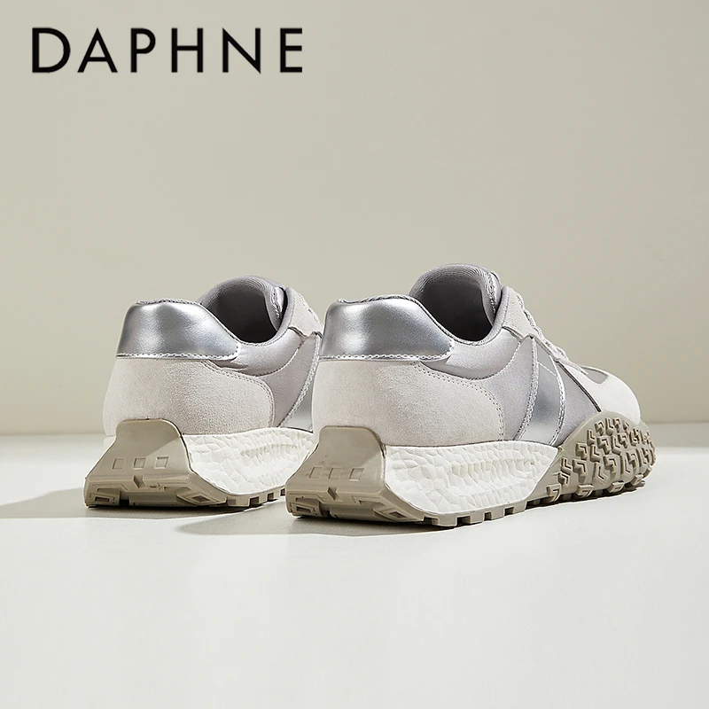 达芙妮百搭新款厚底德训鞋子女2025夏季潮流时尚白鞋运动休闲鞋