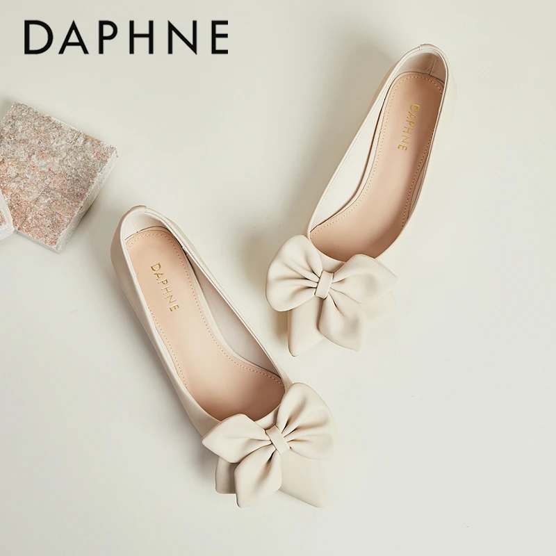 达芙妮尖头平底鞋女士2025新款蝴蝶结小香单鞋一脚蹬妈妈鞋瓢鞋子