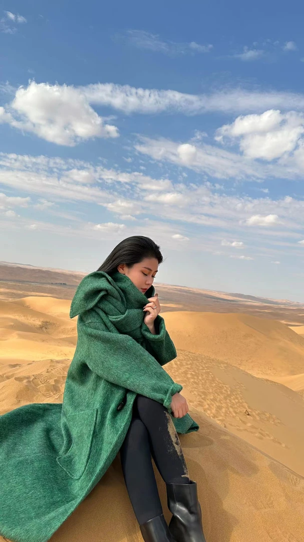 【收藏】设计师款围巾款系列牛角扣廓形大衣2.10