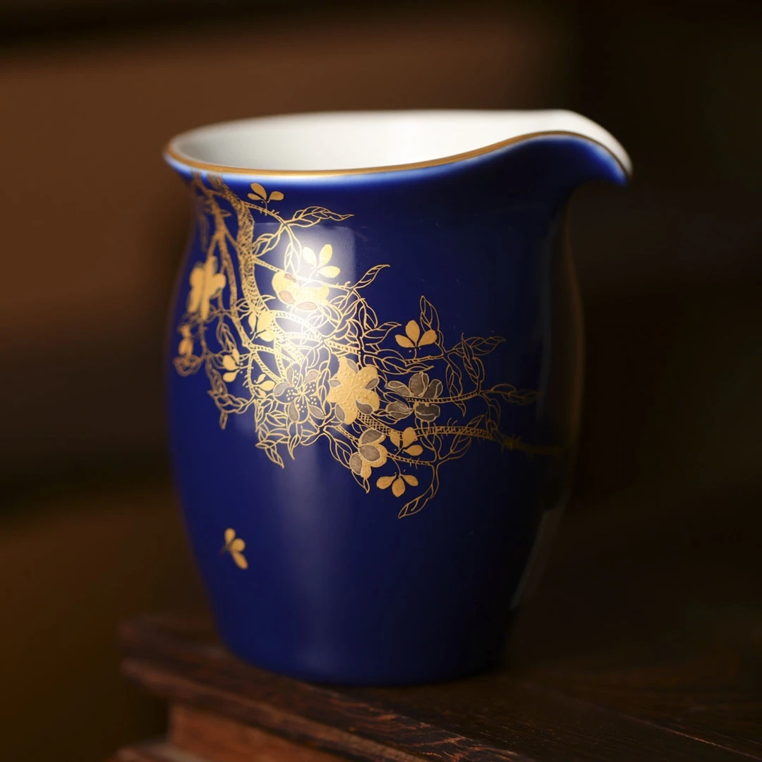 自慢堂--高茶盅海蓝釉桃花