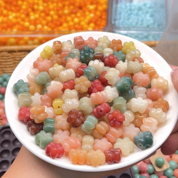 白玉菩提吊坠c12mm22颗。五叶花