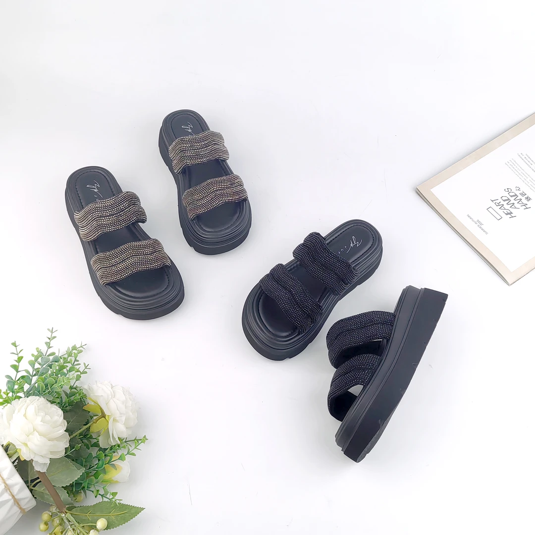 2024年夏季新款厚底舒适休闲时尚网红松糕鞋女凉拖鞋百搭-88-570