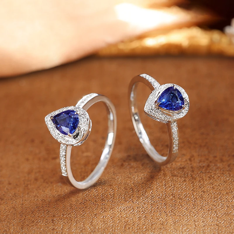 18K白金天然蓝宝石戒指 多样性随机发一件