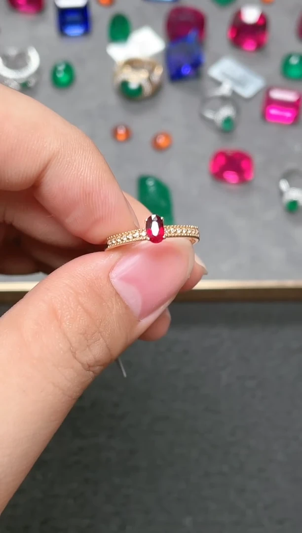 【闪购商品】红宝石戒指18K金镶嵌43分主石鸽血红宝石戒指