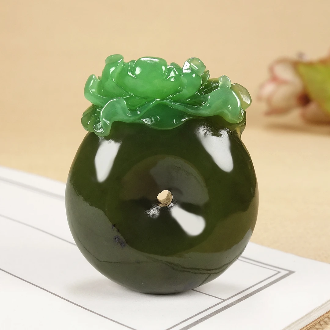 精品和田玉碧玉《花开富贵》挂件3349