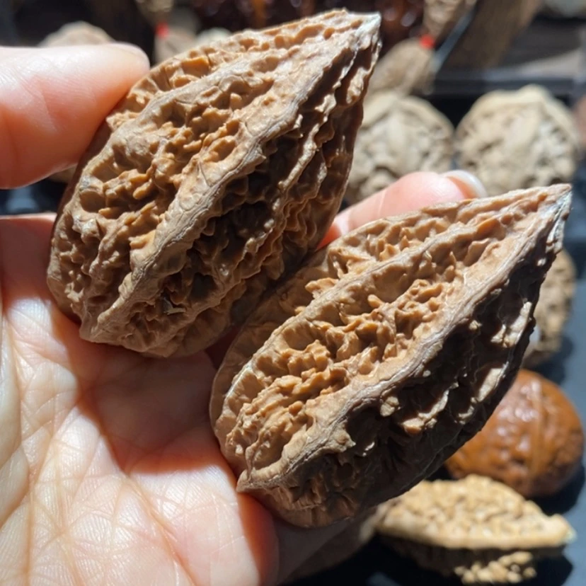 【闪购商品】文玩核桃把件别**易137