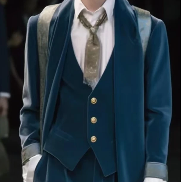 -124-时尚百搭男女同款夹克8808