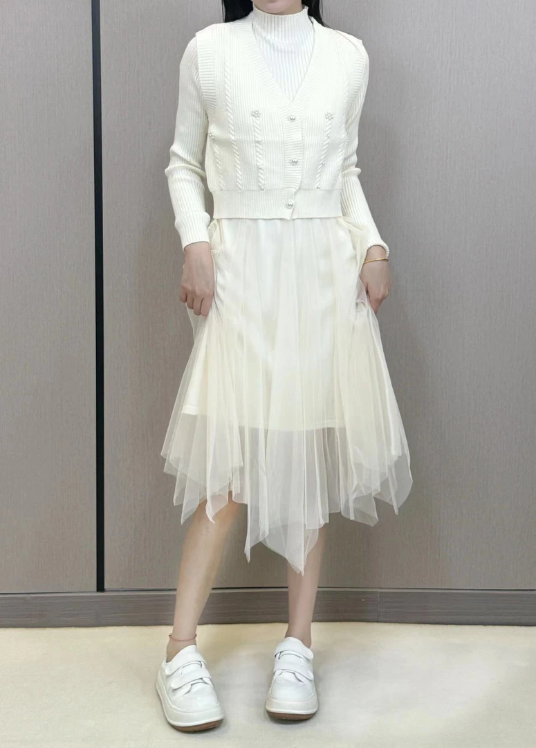 甜美学院风钉珠花朵V领无袖马甲背心女秋网纱拼接针织集合链接