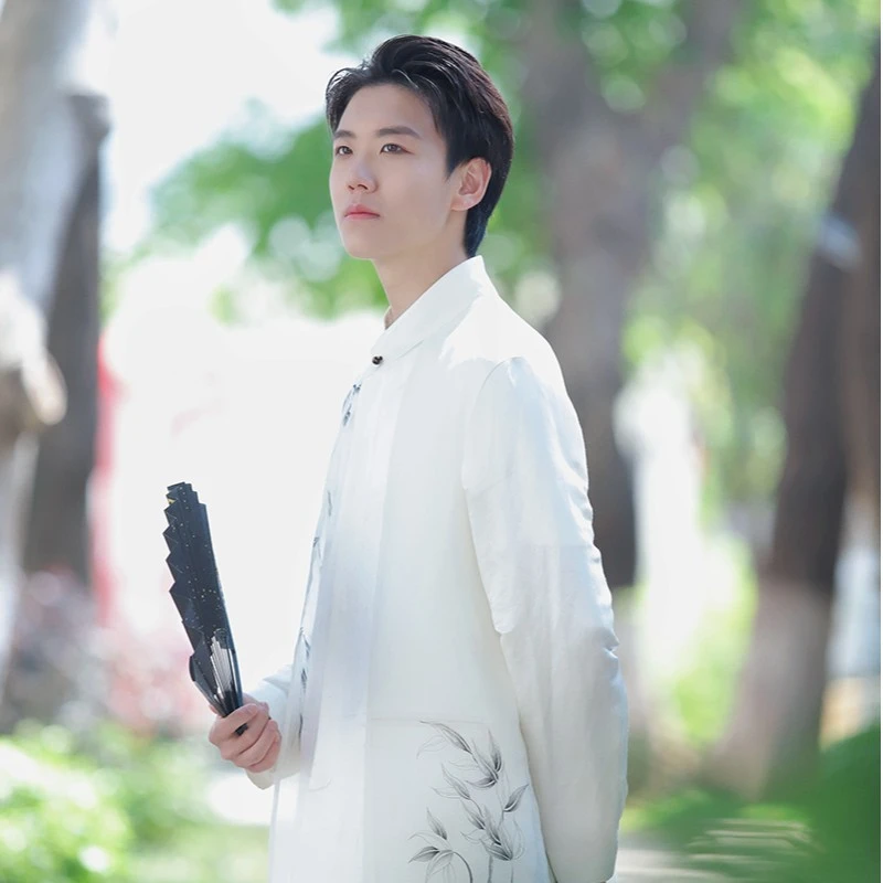 云谧【千屿】新中式国风白色工笔手绘中长款外套飘逸春秋