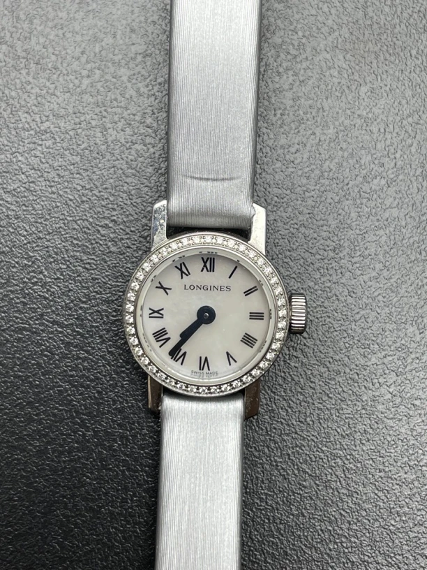 95新 Longines/浪琴 三只鱼/优雅系列/白贝母原钻/16mm/单表