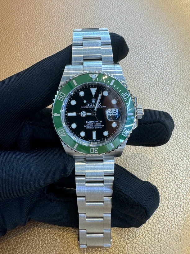99新 Rolex/劳力士 深圳名典！126610四代绿 全套23年