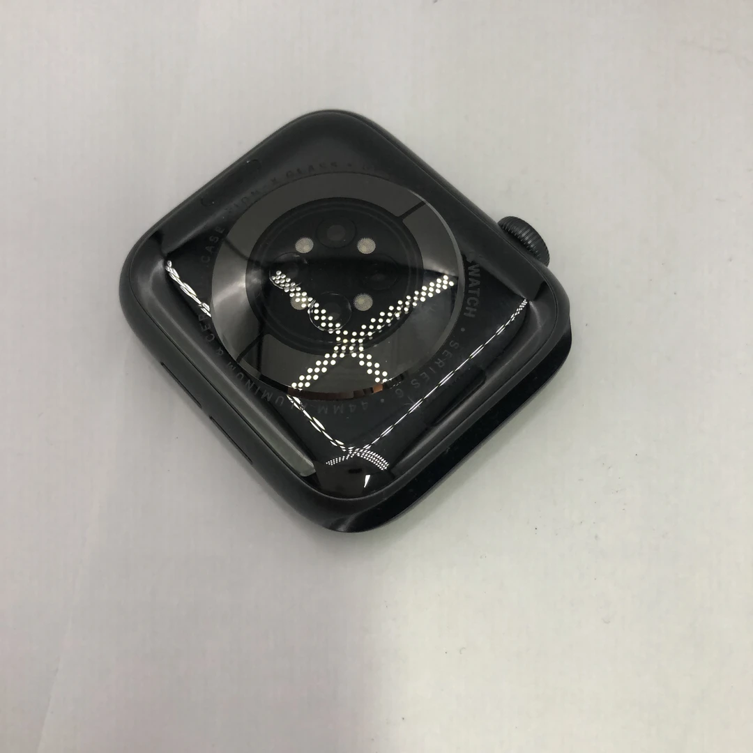 99新 Apple/苹果 Watch Series 6全套黑色智能手表/1033200
