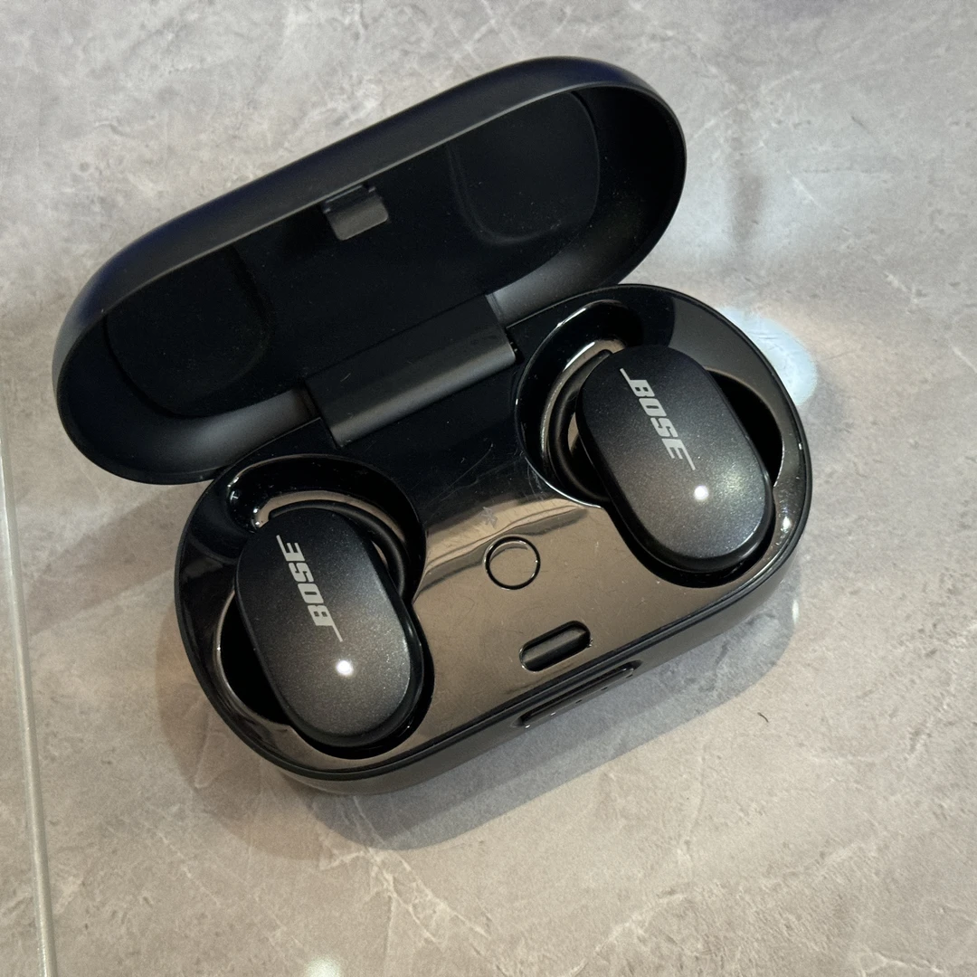 95新 BOSE QC Earbuds单机 黑色蓝牙耳机/1032837