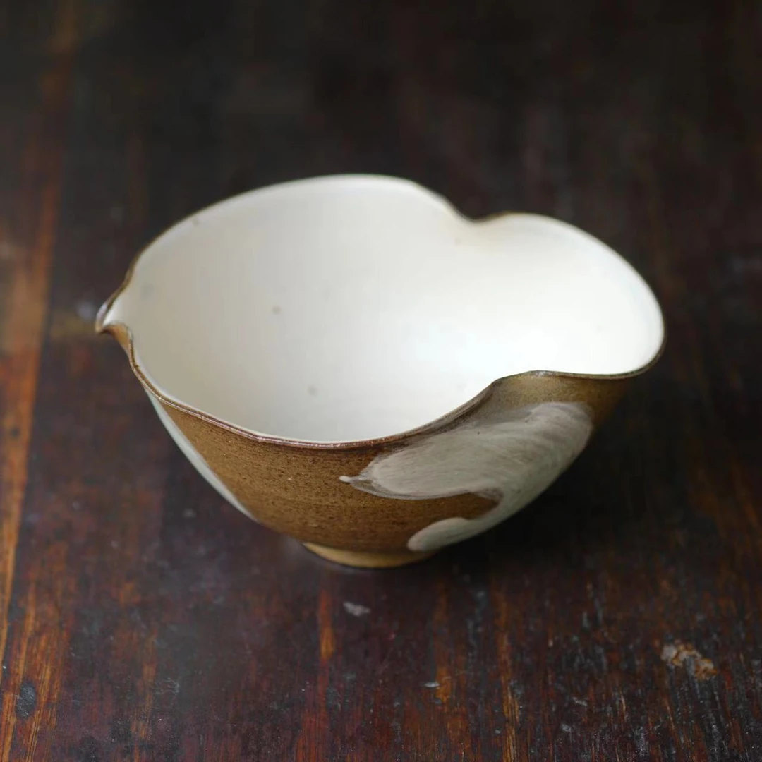 小喜宅 飞天荷叶碗+云浮小花器（碗约14.5cm x12.5cm）