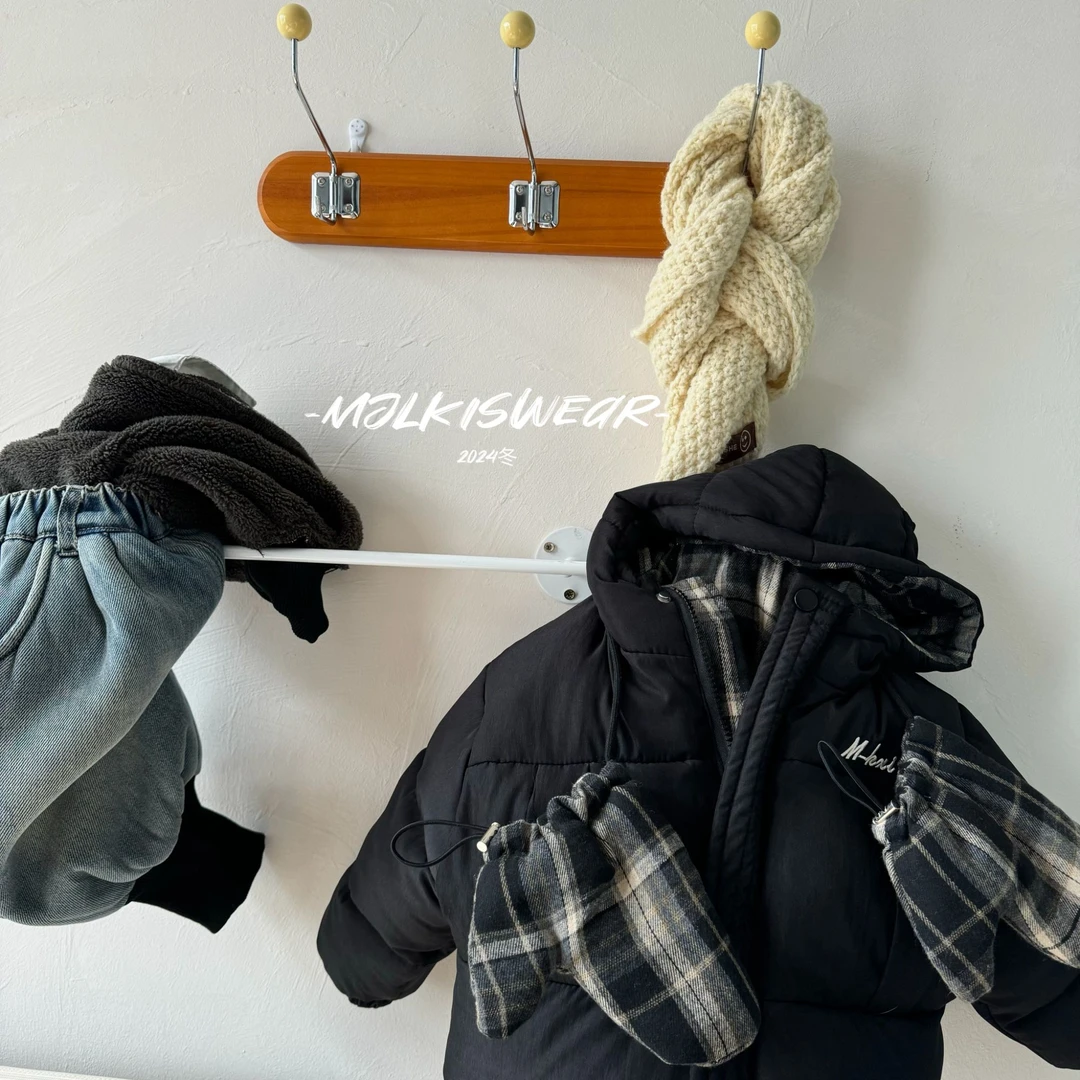 MJL韩版冬款洋气巨百搭 两面穿戴手套+加绒牛仔裤 儿童套装A078