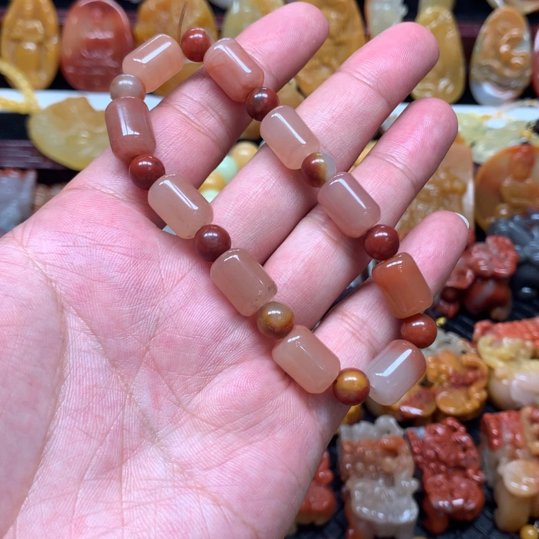 石英质玉（黄龙玉）吊坠手串未镶嵌