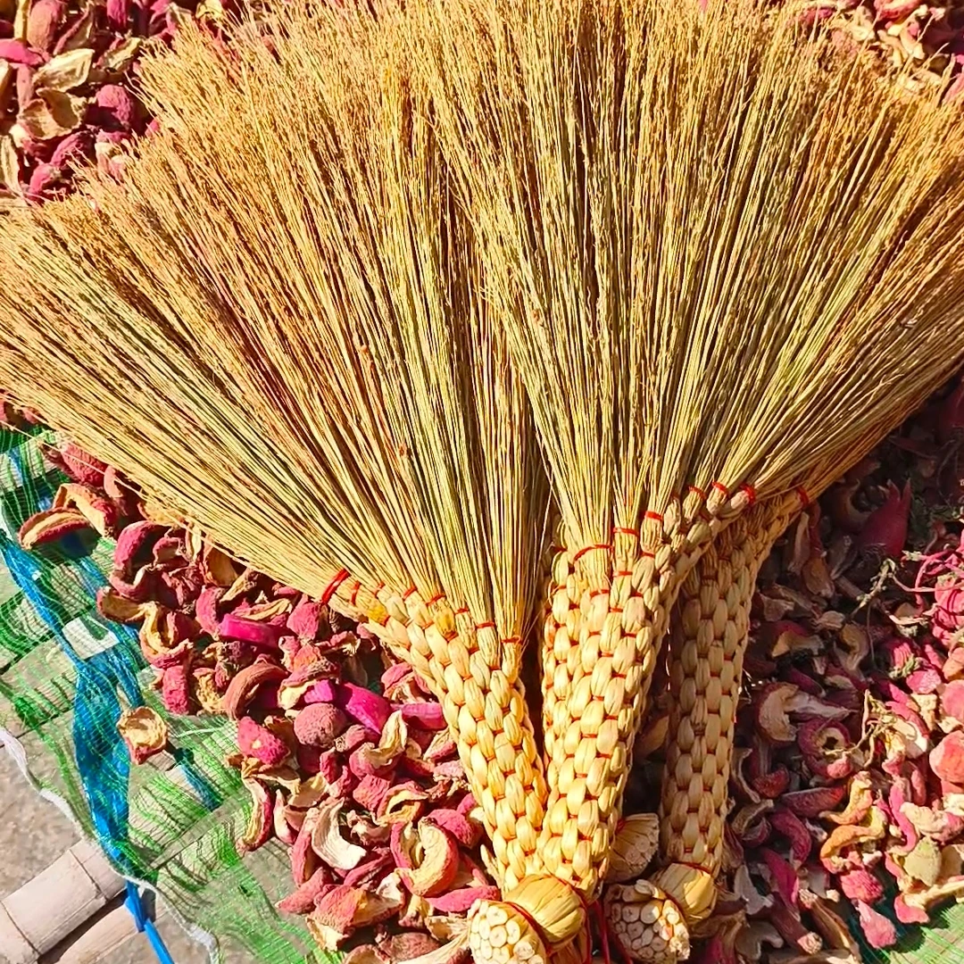 东北榆树纯手工编织老式扫炕小笤帚1把包邮，家用扫沙发，扫床