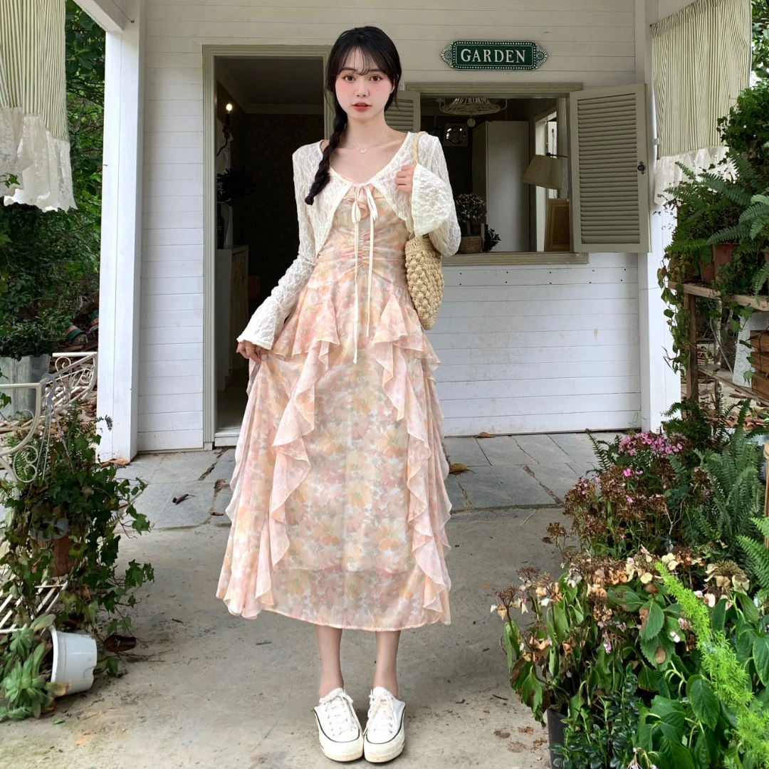 微胖mm女装碎花吊带长裙镂空防晒外套收腰雪纺连衣裙两件套装