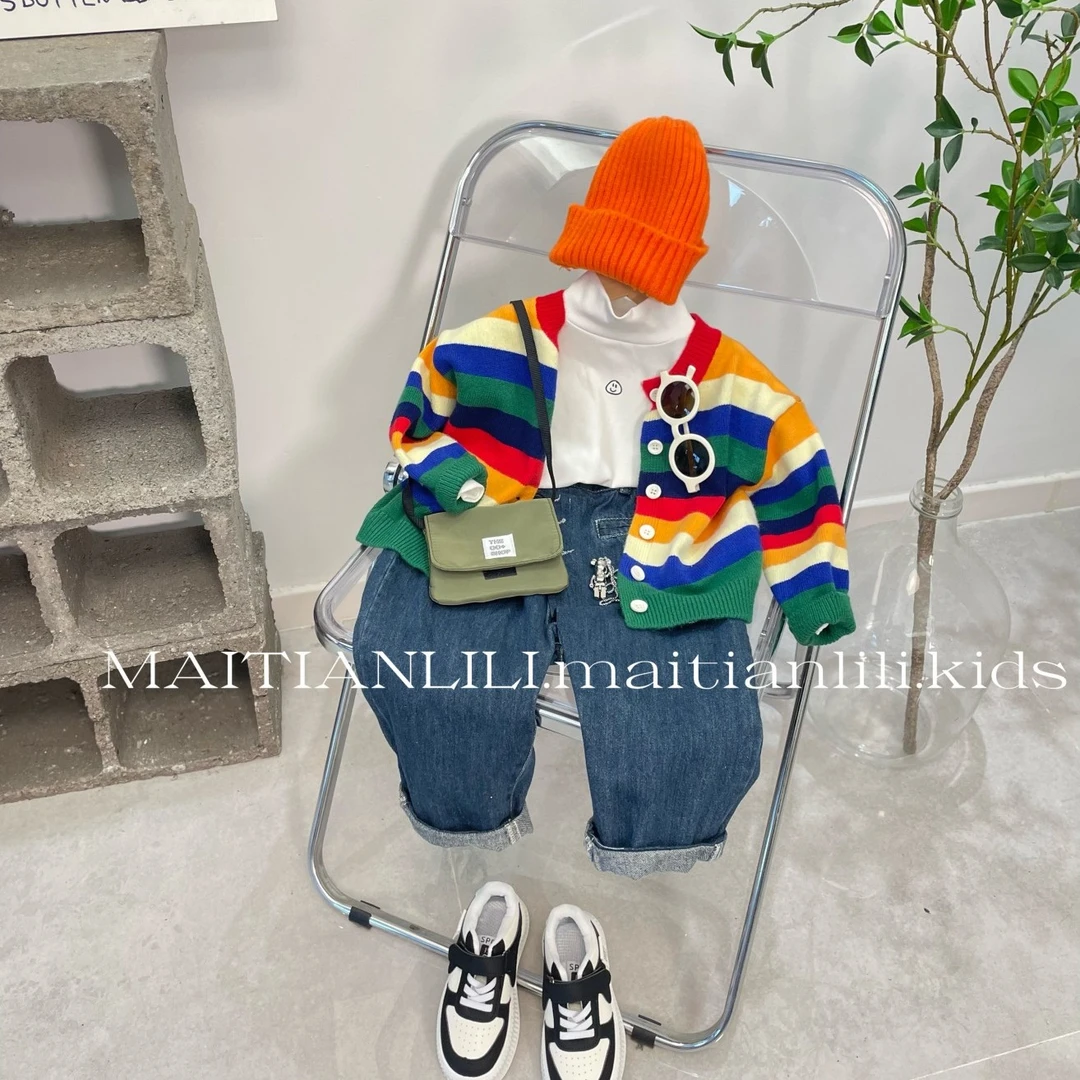 2025春秋季童装儿童毛衣开衫多巴胺彩虹条纹男女童针织宝宝外套