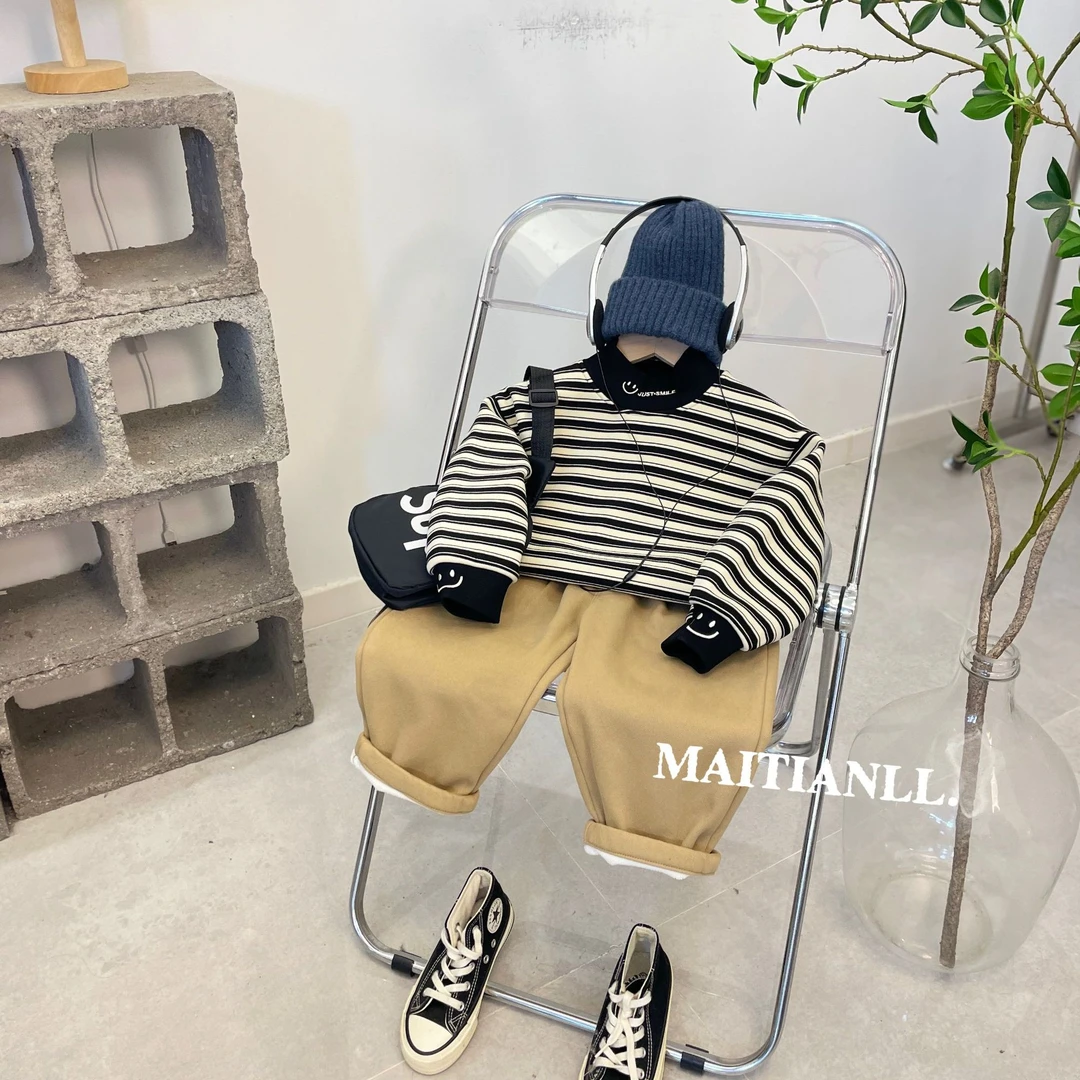 2024冬季新款儿童韩版条纹加绒卫衣半高领字母柔软男童一体绒上衣