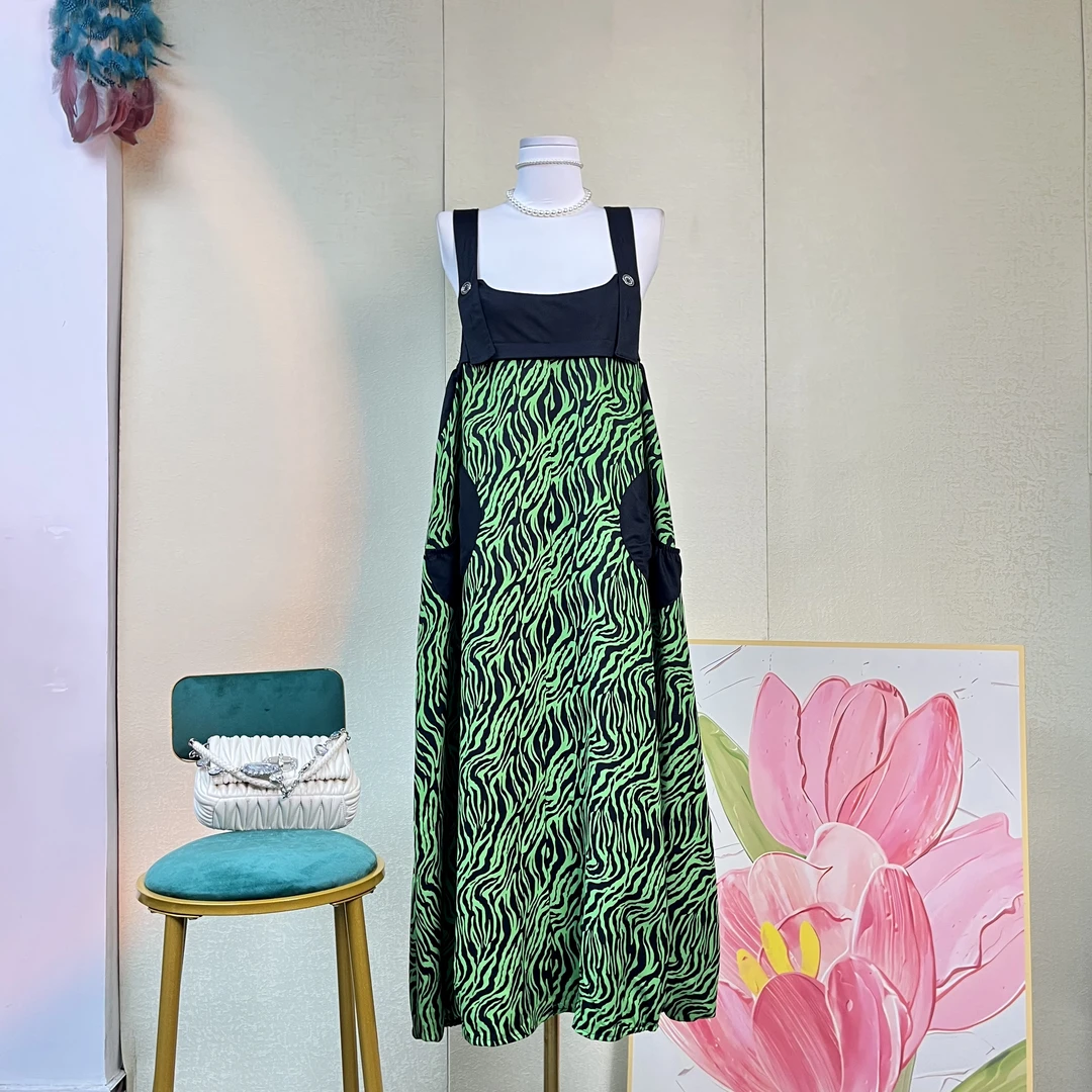 122肥猫原创服饰绿色斑马纹吊带背心裙时尚潮流显瘦