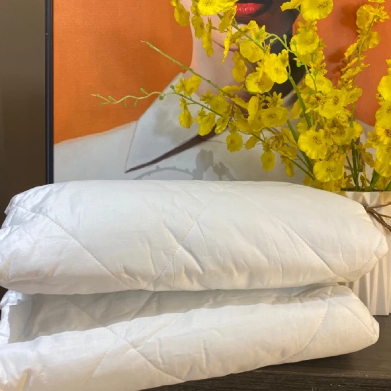 优诺家纺.清仓处理.全棉.床保护垫.微瑕疵