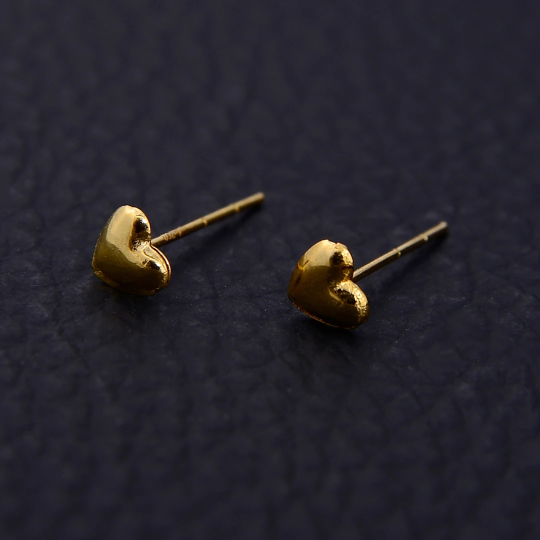 【巧儿专属】18K金百搭养耳洞爱心耳钉一对  时尚百搭经典轻奢