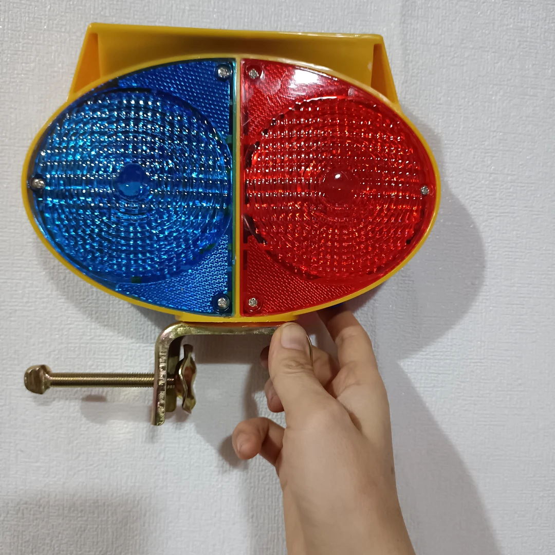 太阳能红蓝猫眼警示灯 LED爆闪灯道路施工频闪路锥灯围栏