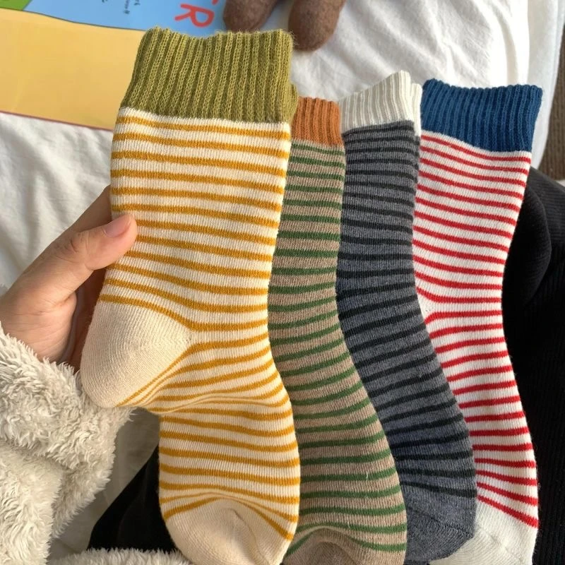 袜子加厚女毛圈秋冬保暖美拉德色系条纹撞色中筒女袜复古百搭