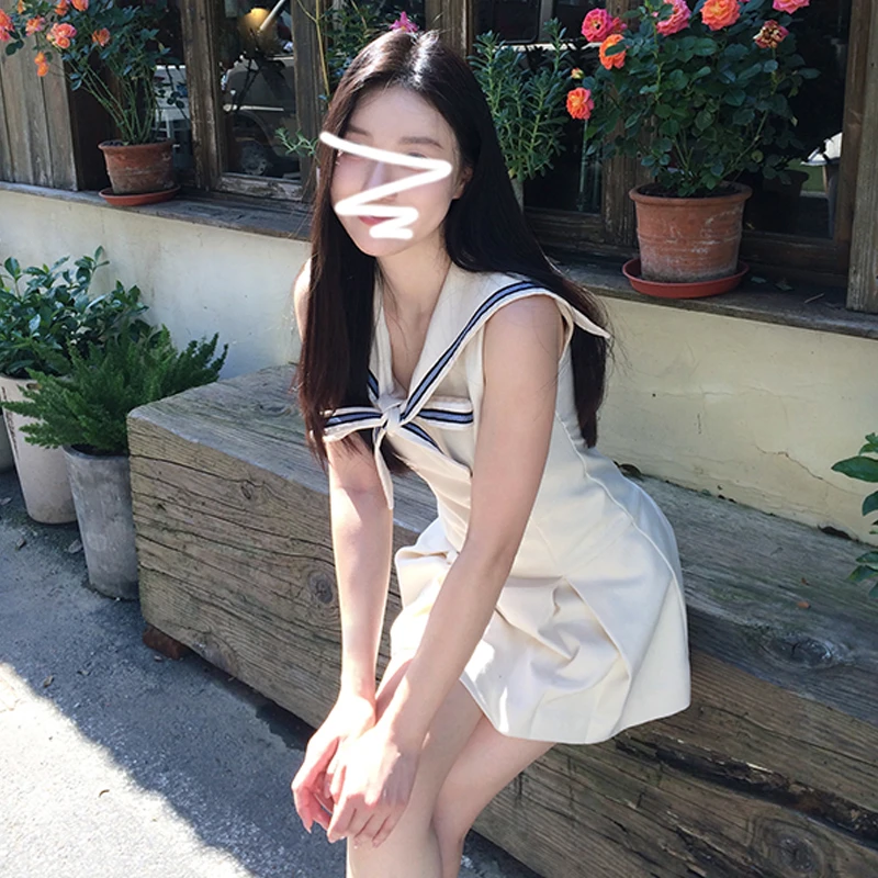 法式复古水手领连衣裙子女夏季2024新款小众设计感百褶裙短裙4501
