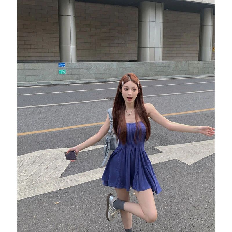 2024夏季新款甜辣无袖气质弹力收腰显瘦打揽塔克线抹胸连衣裙女