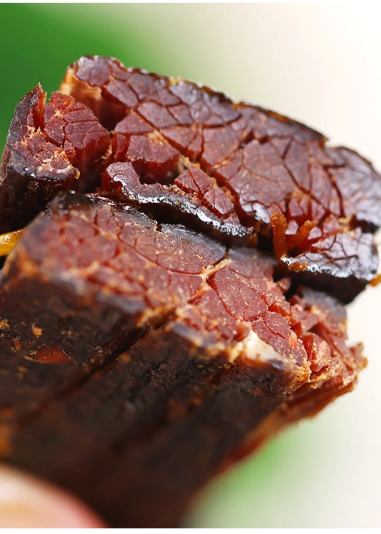 手撕嫩牛肉（七成干）