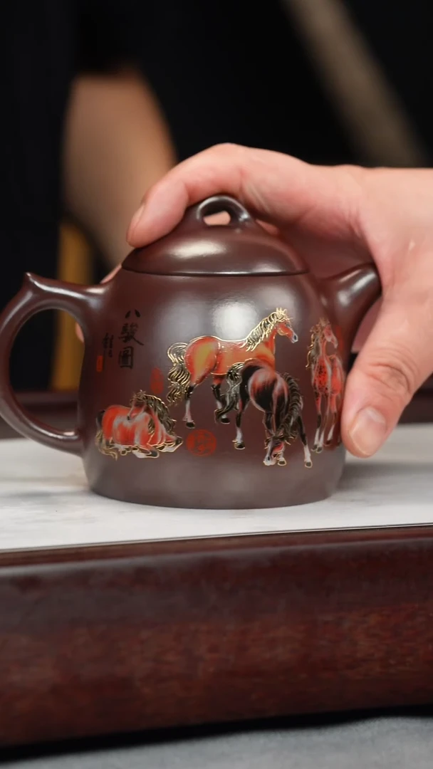 【闪购商品】紫砂茶杯石红 八骏秦权