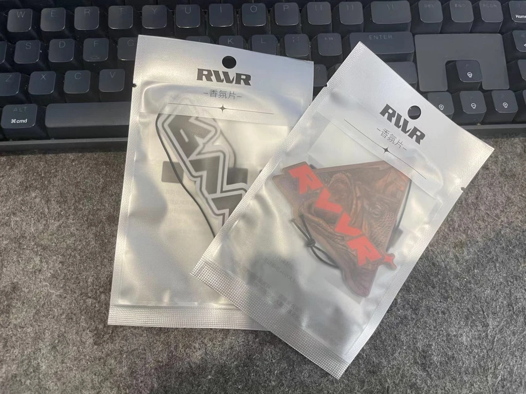 香片一张（封面图片随机一片）