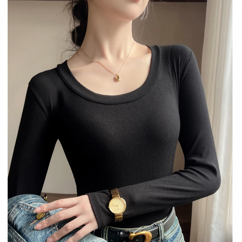 拉夏贝尔女装打底衫女秋冬气内搭正肩上衣辣妹显瘦T恤高级感圆领