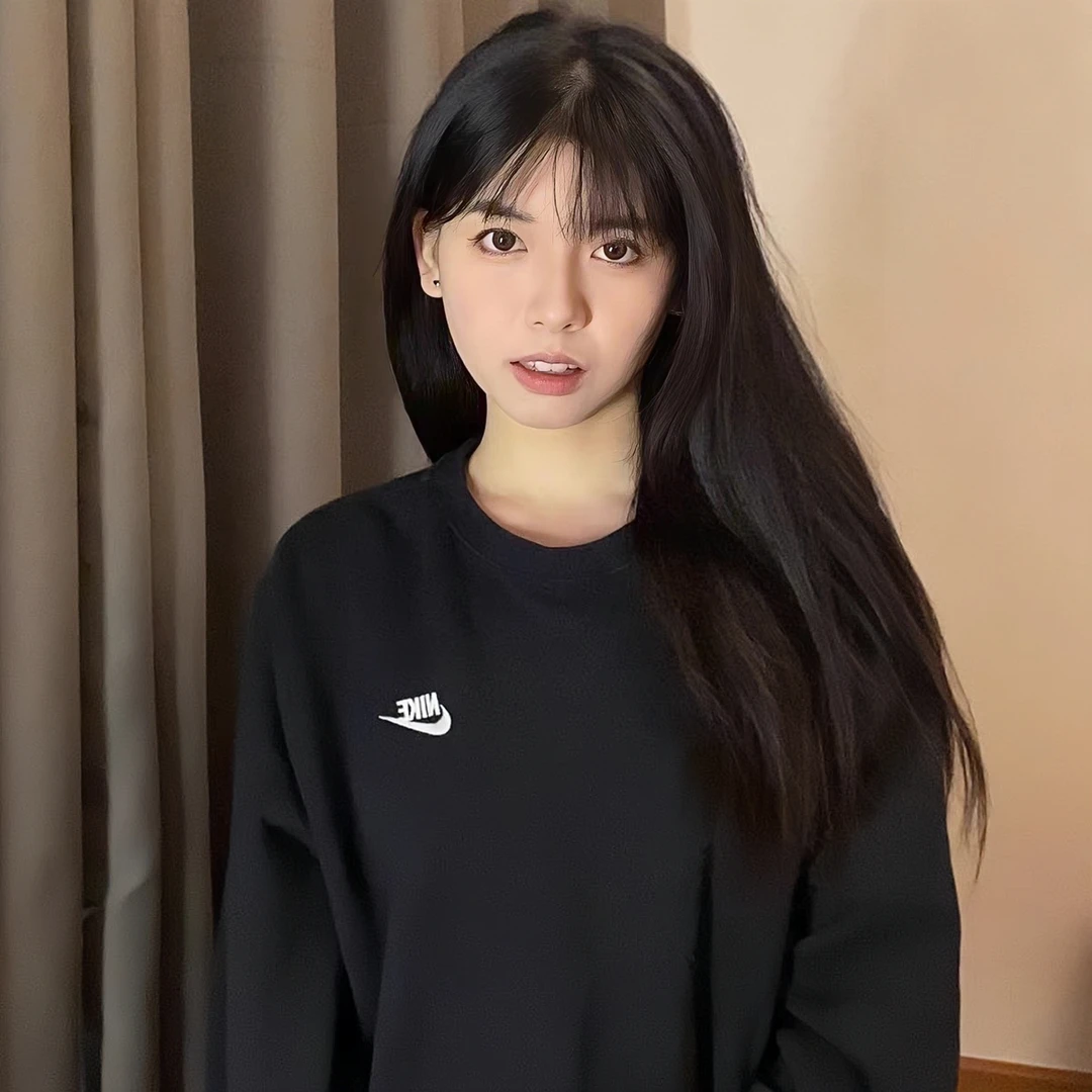 NIKE/耐克男女法式毛圈圆领刺绣卫衣轻便柔软舒适耐穿bv2667-010