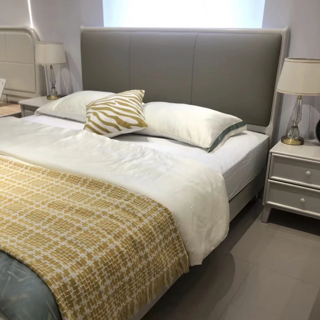 环保水性漆实木软包极简主卧大床