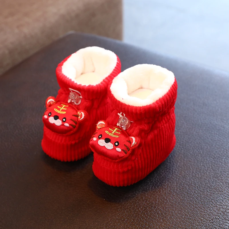 老虎头婴儿鞋冬季加绒软底宝宝鞋6到12月步前鞋幼儿新生儿鞋子