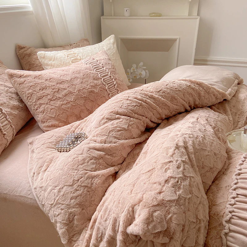 巢尔【雪兔】法式高克重仿兔兔绒四件套浮雕牛奶绒被套加厚保暖套件