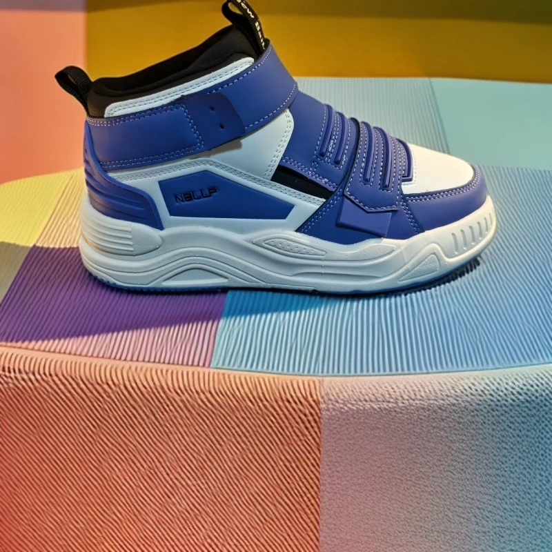 领跑梦想官方正品童鞋秋冬新款板鞋