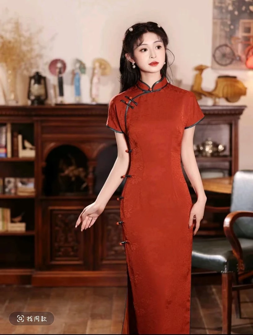 年轻款民国重工『砖墙红』旗袍